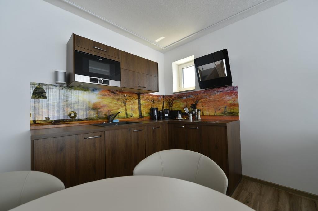 Boutiquehotel Woerthersee - Serviced Apartments Фельден-ам-Вёртер-Зе Экстерьер фото